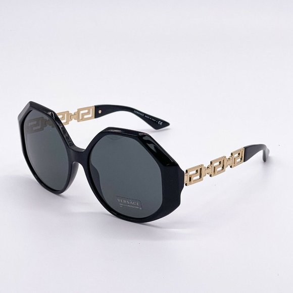 Sale! Versace Black 59mm Sunglasses! w/ box